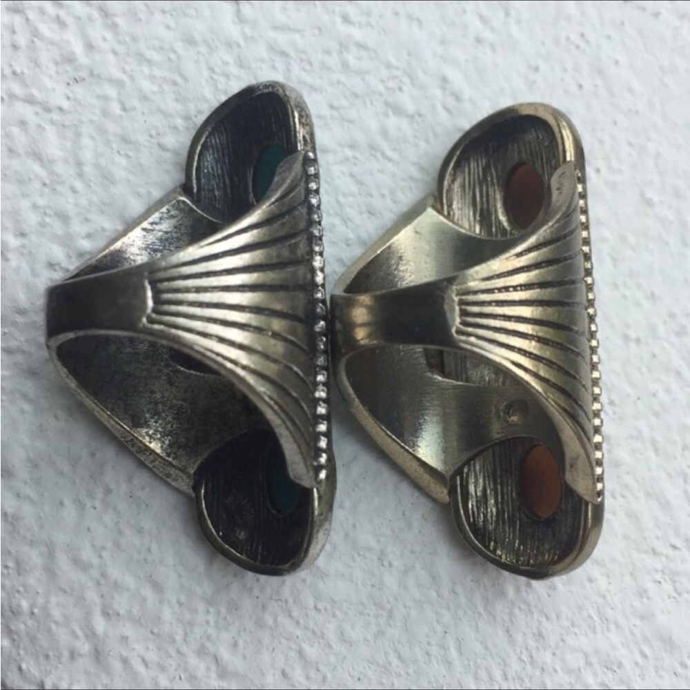 Two statement rings - Picture 7 of 7